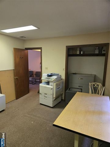 70 S Paramus Road, Paramus, NJ 07652