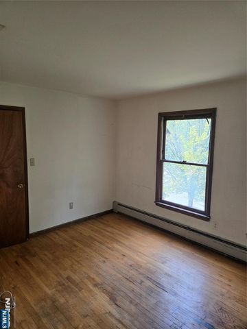 70 S Paramus Road, Paramus, NJ 07652