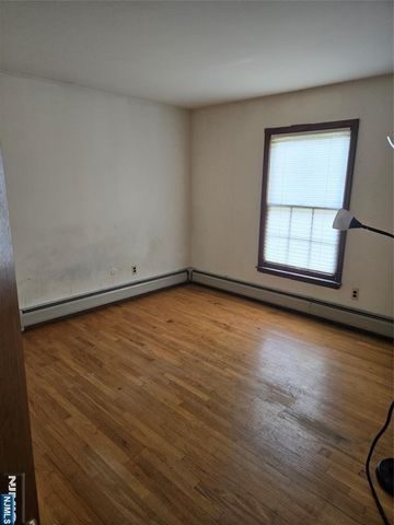 70 S Paramus Road, Paramus, NJ 07652