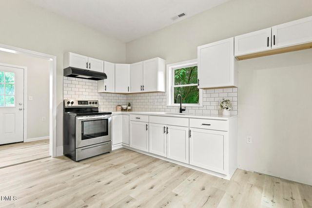 607 N Magnolia Avenue, Dunn, NC 28334