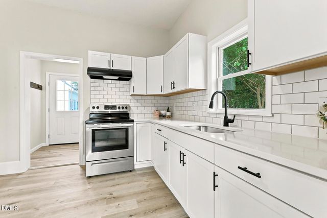 607 N Magnolia Avenue, Dunn, NC 28334