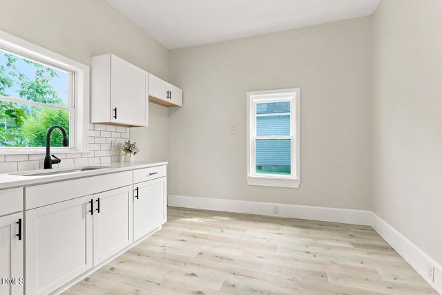 607 N Magnolia Avenue, Dunn, NC 28334
