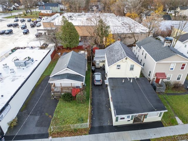 1516 Valley Drive, Syracuse, NY 13207