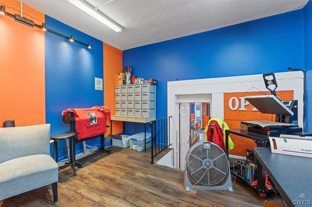 1516 Valley Drive, Syracuse, NY 13207