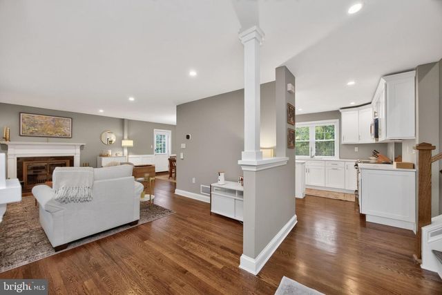 71 BIRCH LN, Paoli, PA 19301