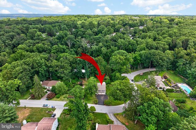 71 BIRCH LN, Paoli, PA 19301