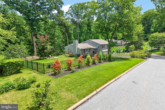71 BIRCH LN, Paoli, PA 19301