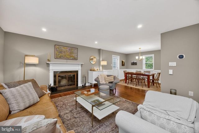 71 BIRCH LN, Paoli, PA 19301
