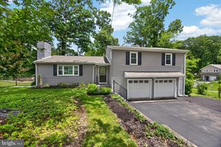 71 BIRCH LN, Paoli, PA 19301