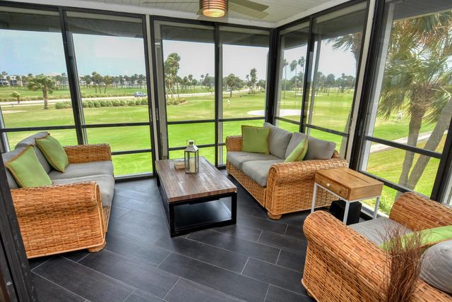 318 NE Golfview Circle, Stuart, FL 34996