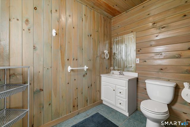 1374 Route 171, Woodstock, CT 06282