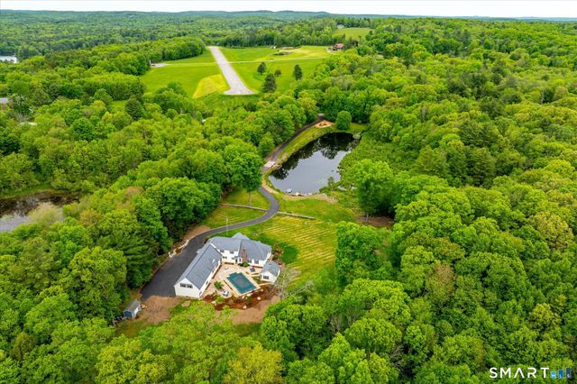 1374 Route 171, Woodstock, CT 06282