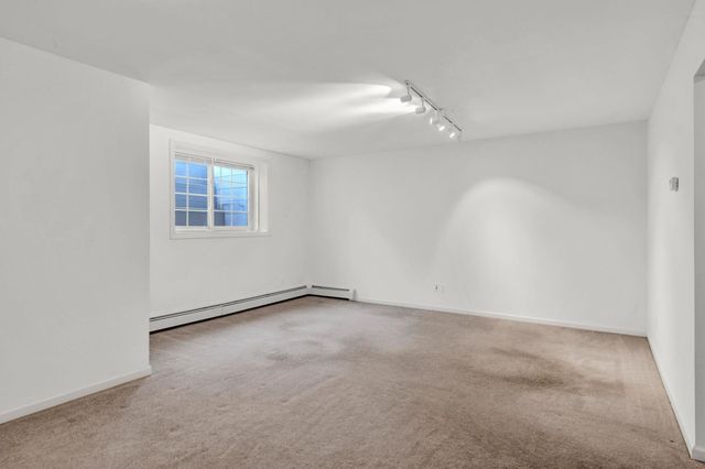 73 Jakes Way, Williston, VT 05495