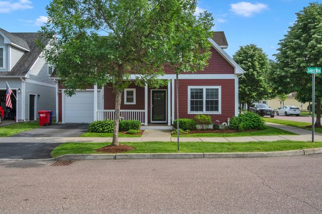 73 Jakes Way, Williston, VT 05495