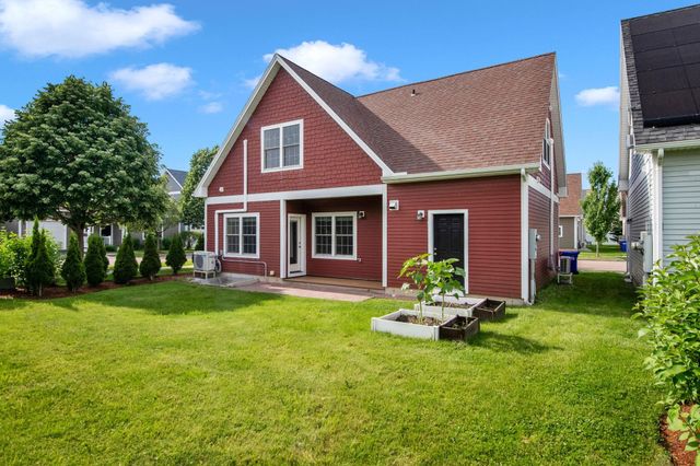 73 Jakes Way, Williston, VT 05495