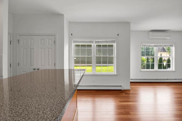 73 Jakes Way, Williston, VT 05495