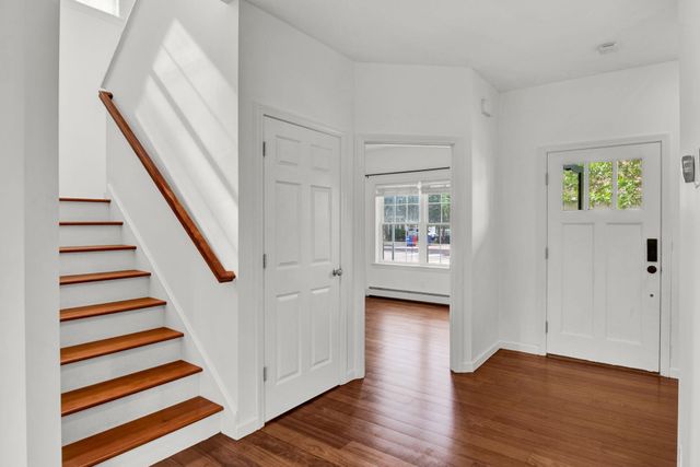 73 Jakes Way, Williston, VT 05495