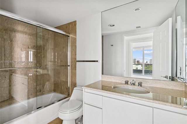 1643 Brickell Ave 902, Miami, FL 33129