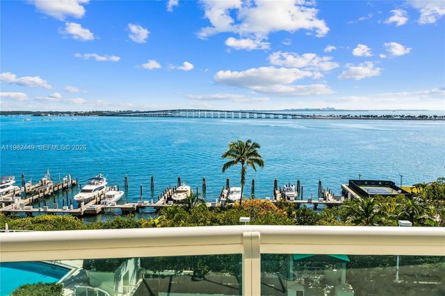 1643 Brickell Ave 902, Miami, FL 33129