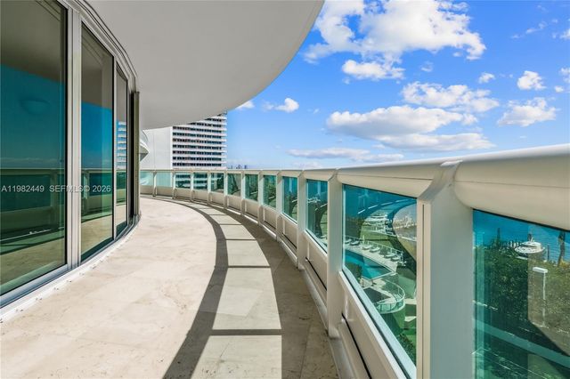 1643 Brickell Ave 902, Miami, FL 33129