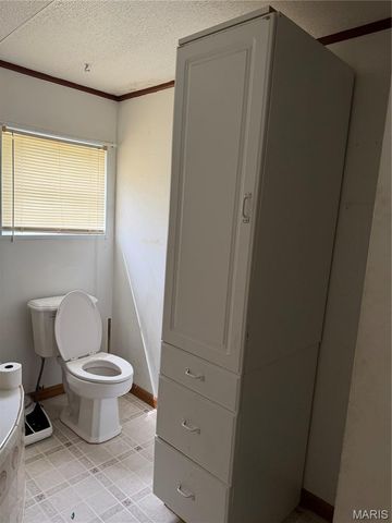 5700 Highway Mm, House Springs, MO 63051