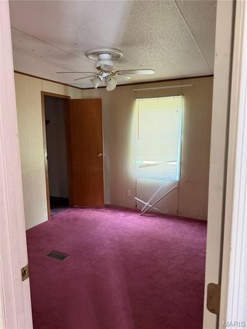5700 Highway Mm, House Springs, MO 63051