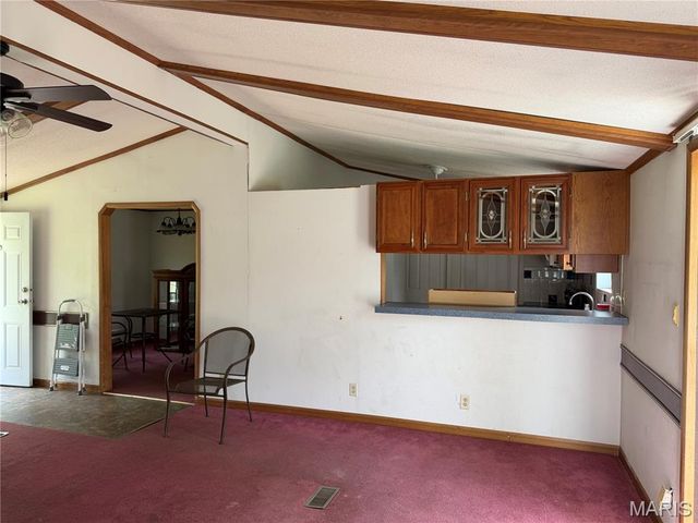 5700 Highway Mm, House Springs, MO 63051