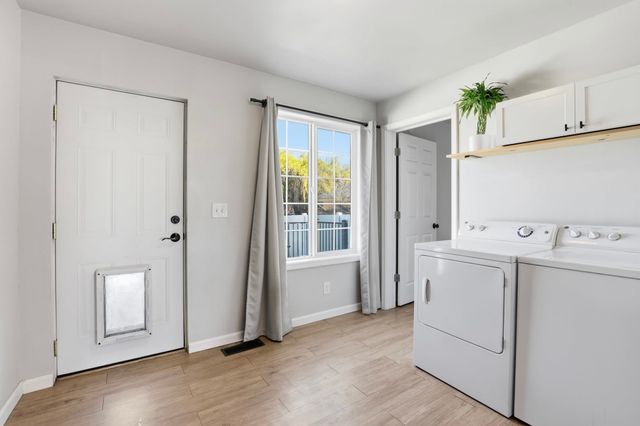 4006 N Crestline St, Spokane, WA 99207