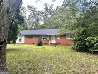 1106 Knoxville Street, Fort Valley, GA 31030