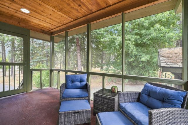 14911 N LYNWOOD Dr, Spokane, WA 99208