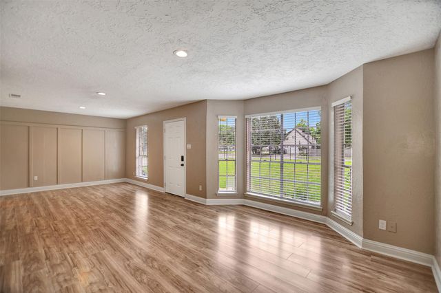 3826 Willow Springs Lane 3826, Houston, TX 77080