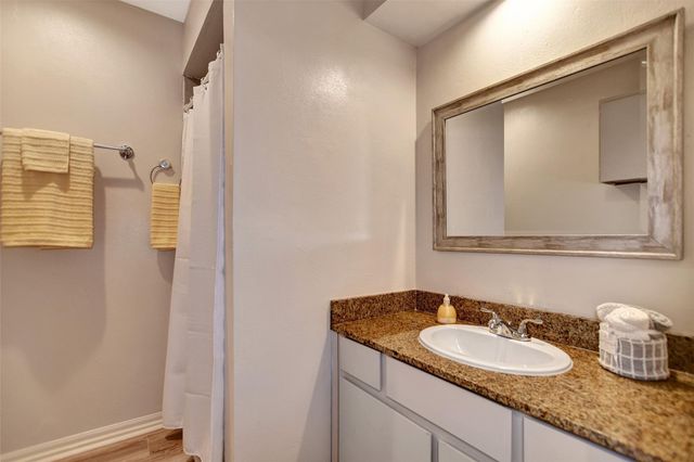 3826 Willow Springs Lane 3826, Houston, TX 77080