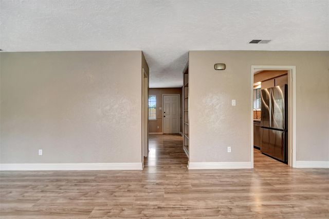 3826 Willow Springs Lane 3826, Houston, TX 77080