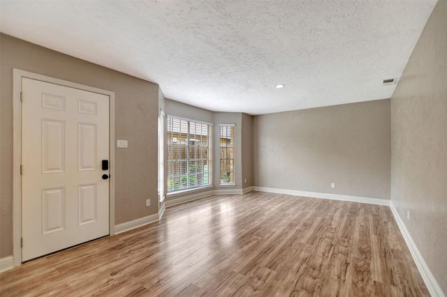 3826 Willow Springs Lane 3826, Houston, TX 77080
