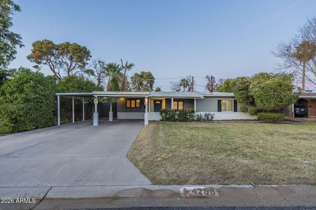 4208 E WILSHIRE Drive, Phoenix, AZ 85008