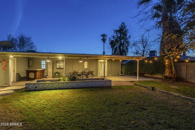 4208 E WILSHIRE Drive, Phoenix, AZ 85008