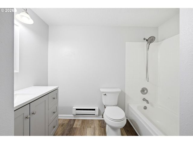 6040 Nw HIGH HEAVEN Rd, Mc Minnville, OR 97128