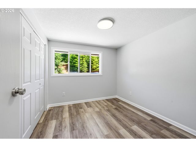 6040 Nw HIGH HEAVEN Rd, Mc Minnville, OR 97128