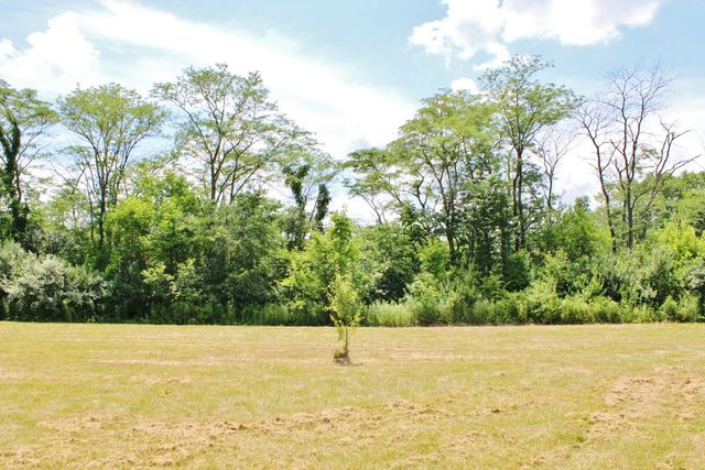 2304 Oakwood Lane, Marseilles, IL 61341