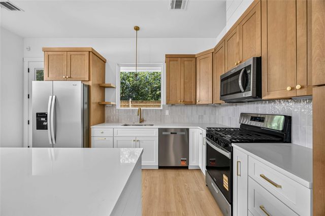 7817 Sandy Street A-B, Houston, TX 77028