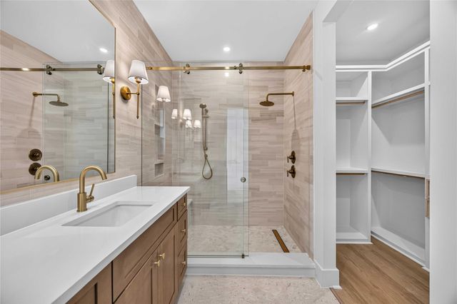 7817 Sandy Street A-B, Houston, TX 77028
