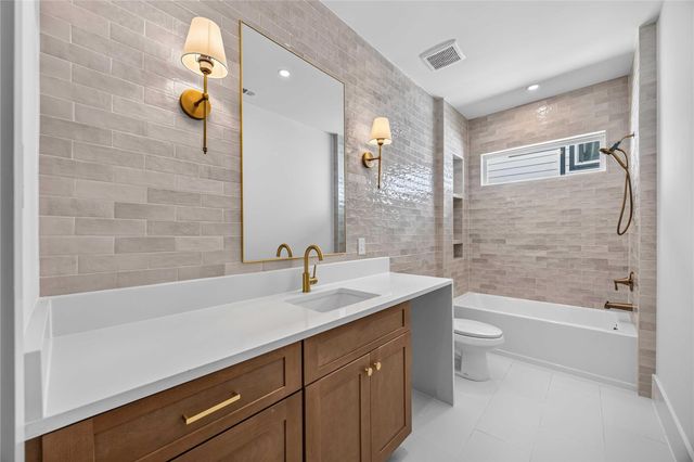 7817 Sandy Street A-B, Houston, TX 77028