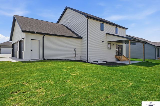 7740 Vera Drive, Lincoln, NE 68516
