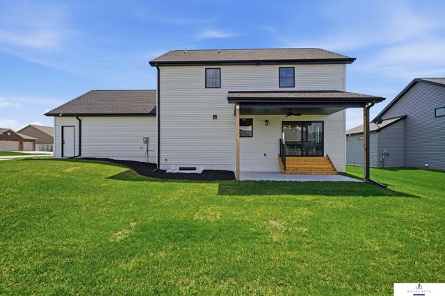 7740 Vera Drive, Lincoln, NE 68516