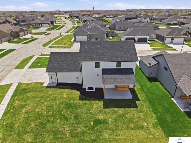 7740 Vera Drive, Lincoln, NE 68516