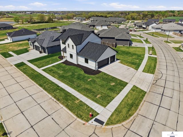 7740 Vera Drive, Lincoln, NE 68516