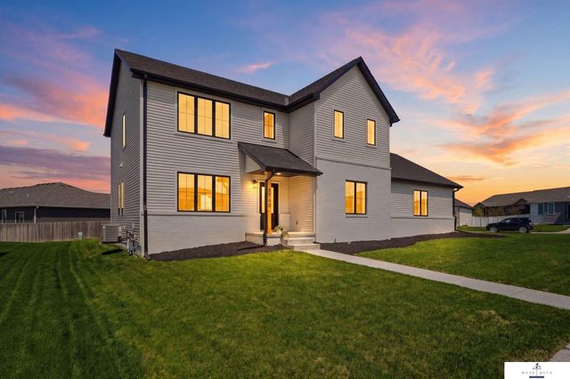 7740 Vera Drive, Lincoln, NE 68516