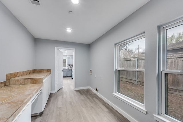 2006 Elmridge Drive, Arlington, TX 76012