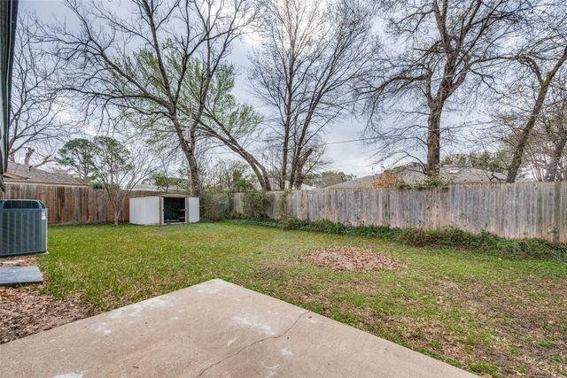 2006 Elmridge Drive, Arlington, TX 76012