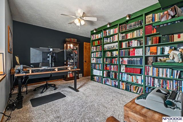 602 N 151 Circle, Omaha, NE 68154